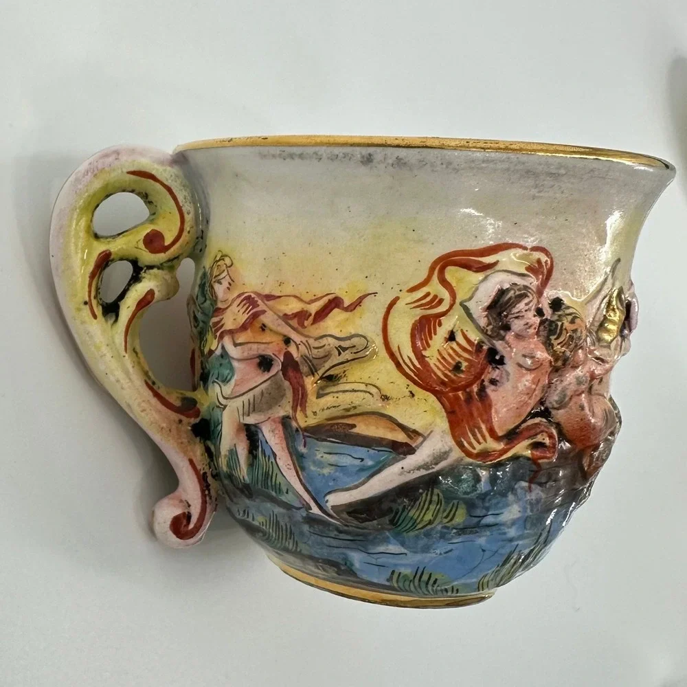 Vintage‎ CAPODIMONTE Italian Porcelain Demitasse Cup Saucer Cherub Gold Trim